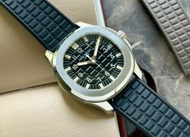 Patek Philippe Aquanaut 5065 (2001) - Black dial 39 mm Steel case