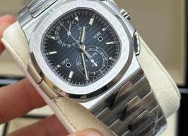 Patek Philippe Nautilus 5990/1A-011 -