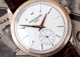 Patek Philippe Calatrava 6119R-001 (2023) - Silver dial 39 mm Rose Gold case