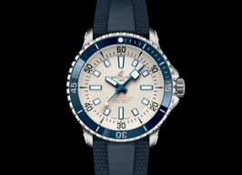 Breitling Superocean 42 A17375E71G1S1 (2024) - White dial 42 mm Steel case