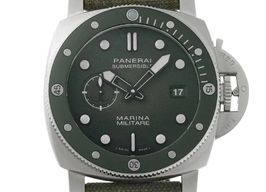 Panerai Submersible PAM01697 -
