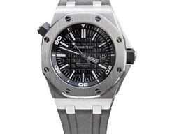 Audemars Piguet Royal Oak Offshore Diver 15703ST.OO.A002CA.01 -
