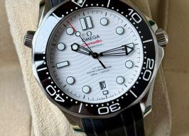 Omega Seamaster Diver 300 M 210.30.42.20.04.001 (2022) - White dial 42 mm Steel case