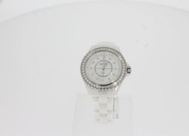 Chanel J12 H6418 (2024) - White dial 33 mm Ceramic case