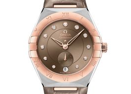 Omega Constellation Petite Seconde 131.23.34.20.63.001 (2024) - Bruin wijzerplaat 34mm Staal