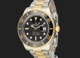 Rolex Sea-Dweller 126603 (2020) - Black dial 43 mm Gold/Steel case