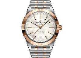 Breitling Chronomat 36 U10380101A2U1 (2025) - Parelmoer wijzerplaat 36mm Roségoud