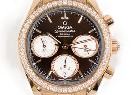 Omega Speedmaster Date 324.55.38.50.63.001 -