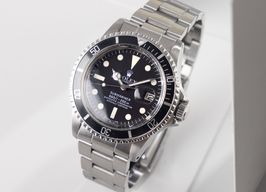 Rolex Submariner Date 1680 (1976) - Black dial 40 mm Steel case