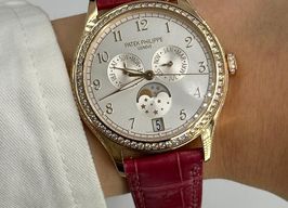 Patek Philippe Annual Calendar 4947R-001 -