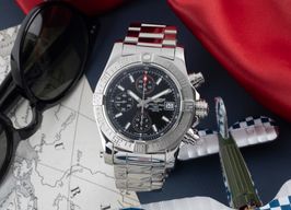 Breitling Avenger II A13381 -