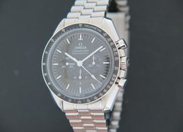 Omega Speedmaster Professional Moonwatch 310.30.42.50.01.001 (2023) - Black dial 42 mm Steel case