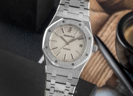 Audemars Piguet Royal Oak Selfwinding 15300ST.OO.1220ST.01 -