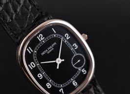Patek Philippe Golden Ellipse 5738/1R-001 (Onbekend (willekeurig serienummer)) - Zwart wijzerplaat 35mm Roségoud