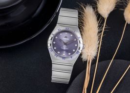 Omega Constellation Quartz 131.10.28.60.60.002 (Unknown (random serial)) - Purple dial 28 mm Steel case