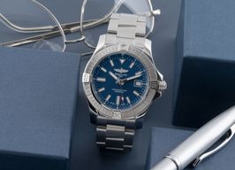 Breitling Avenger A17318101C1X1 (Unknown (random serial)) - Blue dial 43 mm Steel case
