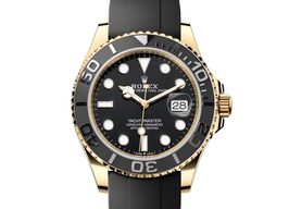 Rolex Yacht-Master 42 226658-0001 (2022) - Black dial 40 mm Yellow Gold case
