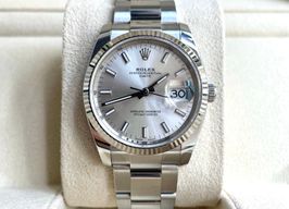 Rolex Oyster Perpetual Date 115234 (2019) - Silver dial 34 mm Gold/Steel case