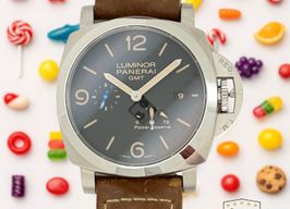 Panerai Luminor 1950 3 Days GMT Power Reserve Automatic PAM01321 -