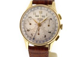 TAG Heuer Vintage 2557 -