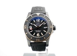 Breitling Superocean U17368221B1S1 (2023) - Zwart wijzerplaat 46mm Staal