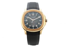 Patek Philippe Aquanaut 5167R-001 (2013) - Brown dial 40 mm Rose Gold case