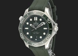 Omega Seamaster Diver 300 M 210.32.42.20.10.001 (2023) - Green dial 42 mm Steel case