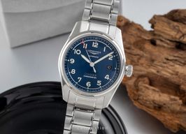 Longines Spirit L3.810.4.93.6 (Onbekend (willekeurig serienummer)) - Blauw wijzerplaat 40mm Staal
