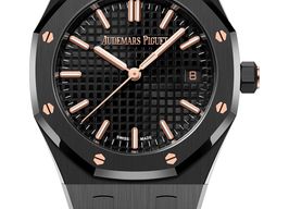 Audemars Piguet Royal Oak Selfwinding 77350CE.OO.1266CE.01.A (2025) - Black dial 34 mm Ceramic case