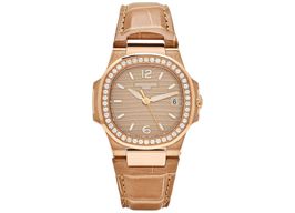 Patek Philippe Nautilus 7010R-012 -