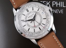 Patek Philippe Calatrava 5212A-001 -