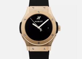 Hublot Classic Fusion 591.VX.1230.RX.MDM (2025) - Black dial 29 mm Yellow Gold case