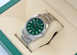 Rolex Oyster Perpetual 41 124300 (Unknown (random serial)) - 41 mm Steel case