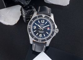 Breitling Superocean 44 A17367 (2020) - Blauw wijzerplaat 44mm Staal