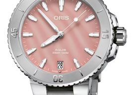 Oris Aquis Date 01 733 7770 4158-07 8 18 05P -