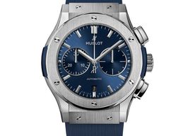 Hublot Classic Fusion Blue 521.NX.7170.RX (2025) - Blue dial 45 mm Titanium case