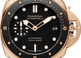 Panerai Luminor Submersible PAM02164 (2025) - Zwart wijzerplaat 42mm Roodgoud