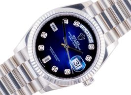 Rolex Day-Date 36 128239 (2022) - Blue dial 36 mm White Gold case