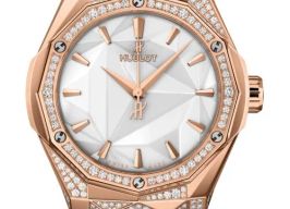 Hublot Classic Fusion 550.OS.2200.RW.1804.ORL20 (2026) - White dial 40 mm Gold/Steel case