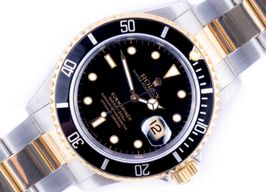 Rolex Submariner Date 16613 (1991) - Zwart wijzerplaat 40mm Goud/Staal