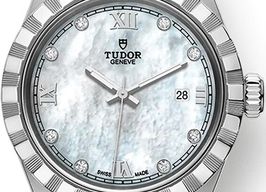 Tudor Royal 28300 (2026) - Parelmoer wijzerplaat 28mm Staal