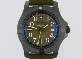 Breitling Avenger V32395 (2021) - 45mm Titanium