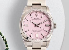 Rolex Oyster Perpetual 36 126000 -