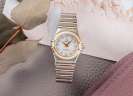 Omega Constellation 1365.75.00 (2000) - White dial 23 mm Gold/Steel case