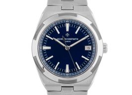 Vacheron Constantin Overseas 4500V/110A-B128 (Onbekend (willekeurig serienummer)) - Blauw wijzerplaat 42mm Staal