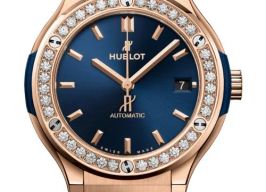 Hublot Classic Fusion Blue 565.OX.7180.RX.1204 -