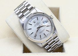 Rolex Day-Date 36 18238 (1988) - Zilver wijzerplaat 36mm Geelgoud