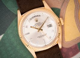 Rolex Day-Date 1803 (1976) - Zilver wijzerplaat 36mm Geelgoud