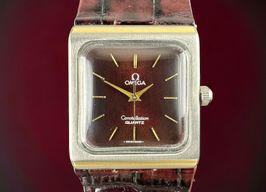 Omega Constellation 395.0800 (1982) - Red dial 29 mm Steel case