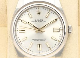 Rolex Oyster Perpetual 41 124300 (2024) - Zilver wijzerplaat 41mm Staal